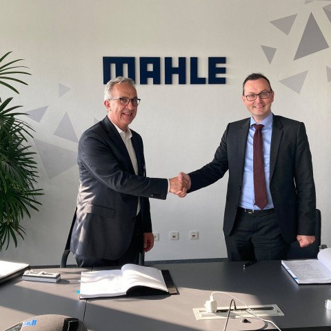 Mahle fuel cell humidifier