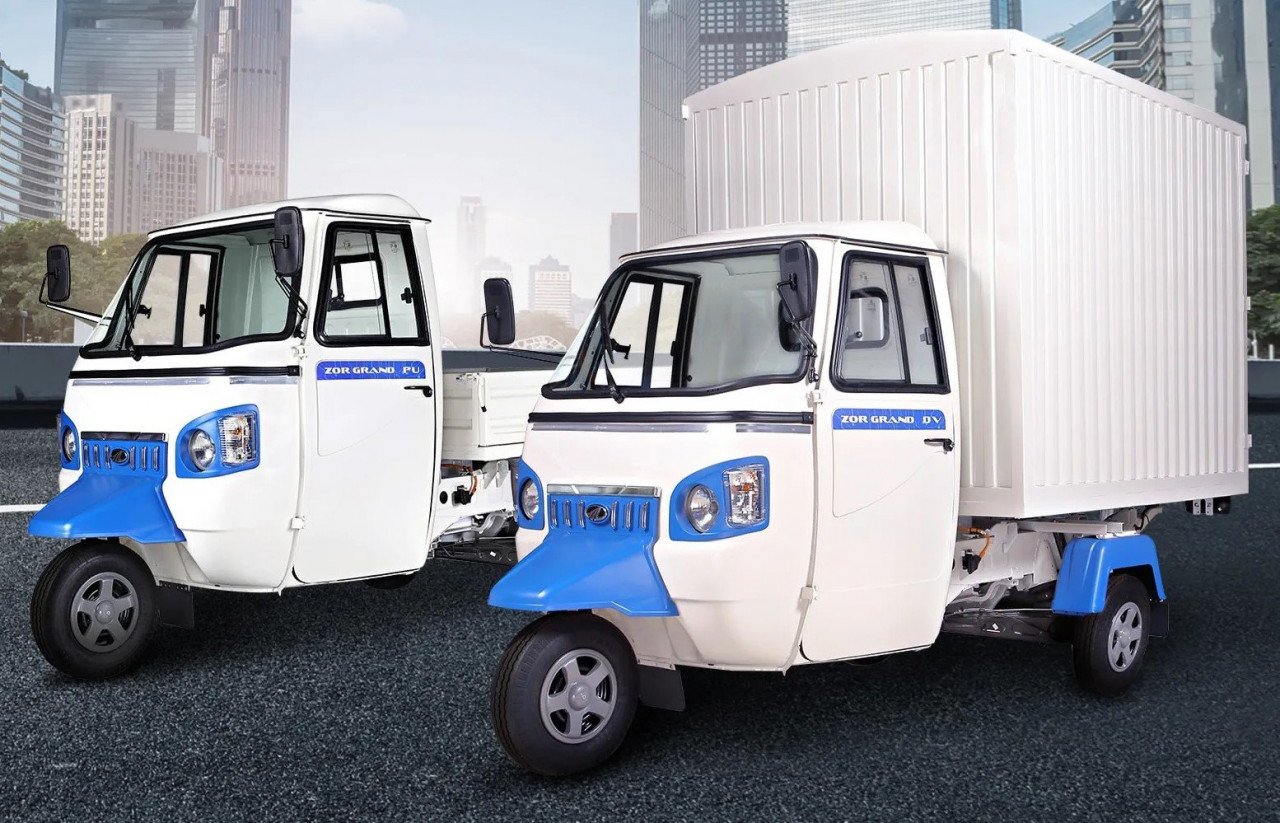Mahindra Zor Grand