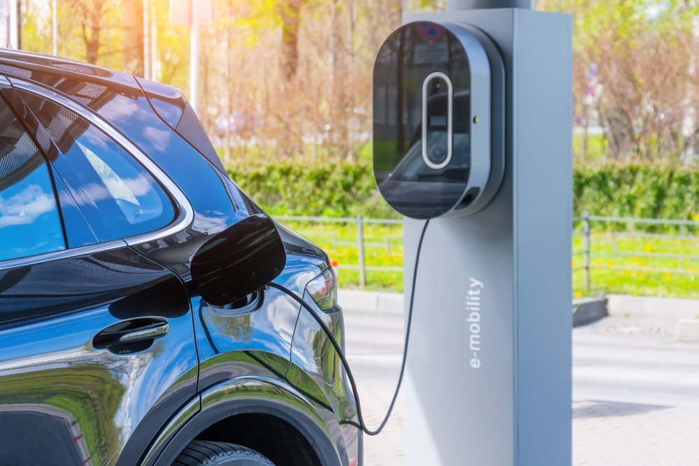 Toyota eyes mass production of diverse EV batteries; Plans to acquire PEVE soon